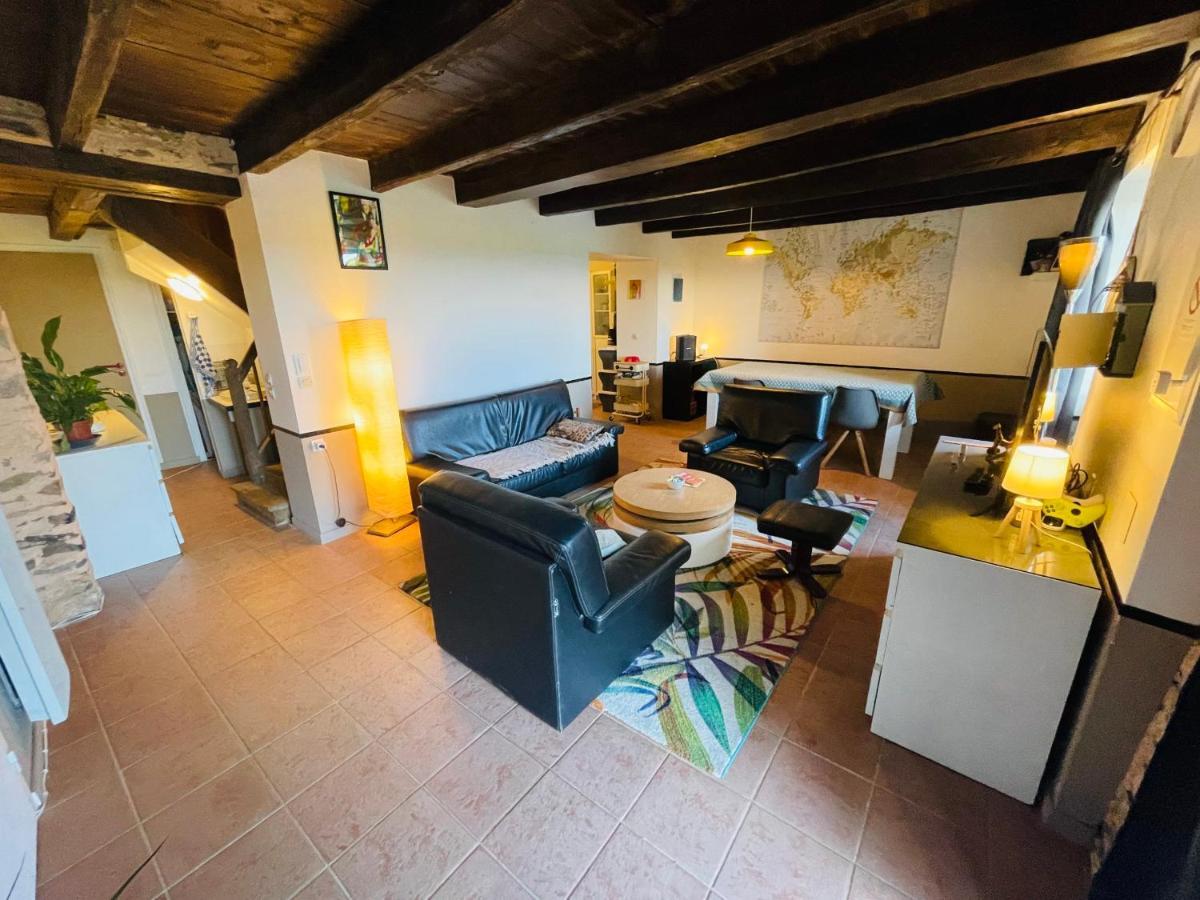 Maison Au Calme Pour 7 Personnes Vakantiehuis *